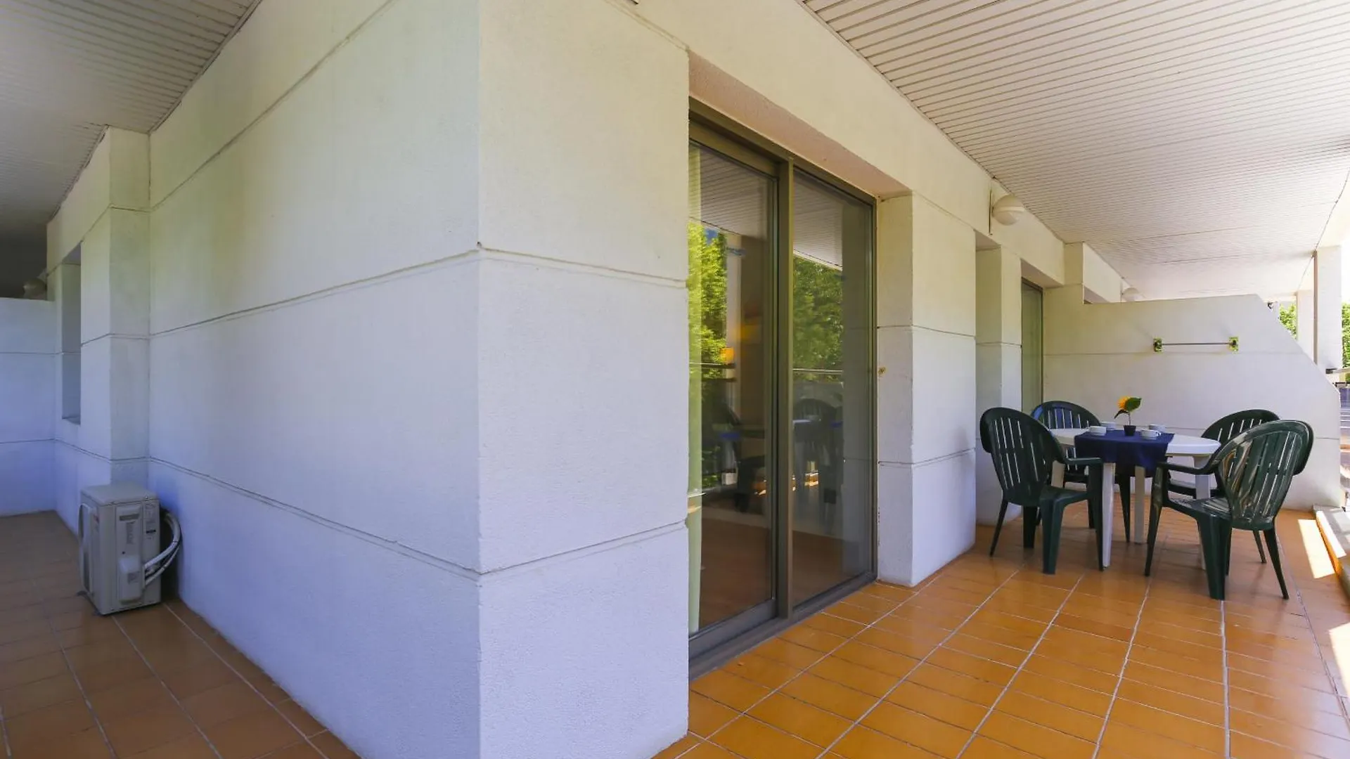 Michelangelo - Planetcostadorada Salou Apartament